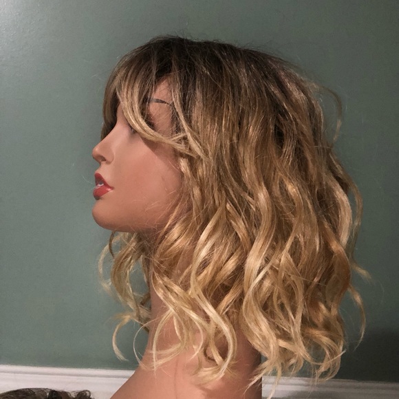 Blonde Wavy Women's Wig set of 2 wigs for $20 - Picture 2 of 4